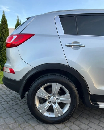 Kia Sportage cena 49900 przebieg: 198583, rok produkcji 2013 z Rzeszów małe 137